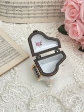 画像をギャラリービューアに読み込む, 【リモージュ】ピアノ型の小物入れ