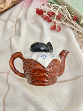 画像をギャラリービューアに読み込む, 【トニーカーター】くろねこが乗ったティーポット