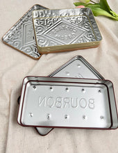 画像をギャラリービューアに読み込む, 【英国ビスケット缶】 Custard Cream / BOURBON