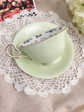 画像をギャラリービューアに読み込む, 【エインズレイ 占いカップ】2点セット (カップ1個、ソーサー1枚)