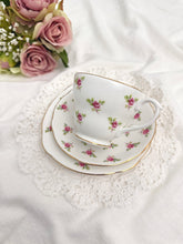画像をギャラリービューアに読み込む, 【ダッチェス】Rose Bud  3点セット(カップ1個、ソーサー1枚、小皿1枚)