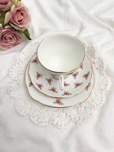 画像をギャラリービューアに読み込む, 【ダッチェス】Rose Bud  3点セット(カップ1個、ソーサー1枚、小皿1枚)