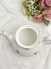 画像をギャラリービューアに読み込む, レア!【ダッチェス】Rose Bud ポット