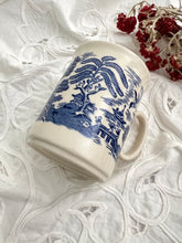 画像をギャラリービューアに読み込む, ウィロー柄 4点セット(エッグカップ2個+プレート+マグカップ)【リントンズxロイヤルドルトンx EIT】