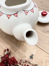 画像をギャラリービューアに読み込む, 【Tesco】 ヴィクトリアスポンジ  ティーポット