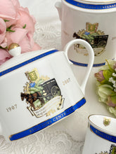 画像をギャラリービューアに読み込む, 【リントンズ】100周年記念限定ティーポット / ビスケットバレル / マグカップ