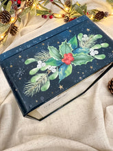 画像をギャラリービューアに読み込む, 【クッキー缶】クリスマスツリー柄 新品 現行品