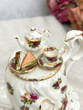 画像をギャラリービューアに読み込む, レア!【ロイヤルアルバート】 オールドカントリーローズ ティーポット Old Country Roses