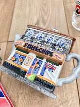 画像をギャラリービューアに読み込む, 【ヴィレッジ】フィッシュ&チップス屋さん ティーポット