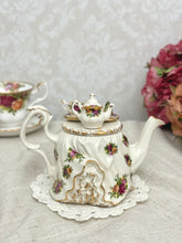 画像をギャラリービューアに読み込む, レア!【ロイヤルアルバート】 オールドカントリーローズ ティーポット Old Country Roses