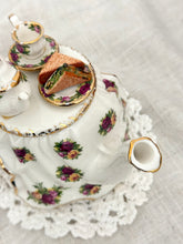 画像をギャラリービューアに読み込む, レア!【ロイヤルアルバート】 オールドカントリーローズ ティーポット Old Country Roses
