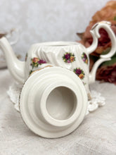 画像をギャラリービューアに読み込む, レア!【ロイヤルアルバート】 オールドカントリーローズ ティーポット Old Country Roses