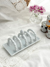 画像をギャラリービューアに読み込む, 【トーストラック】 4枚用 いちごのデザイン