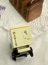 画像をギャラリービューアに読み込む, 【Hovis】 トーストラック / ミニカー