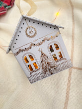 画像をギャラリービューアに読み込む, 【M&S】クリスマス 限定 ツリーオーナメント チョコ缶