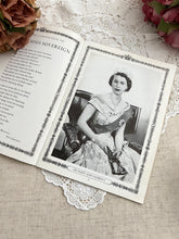 画像をギャラリービューアに読み込む, エリザベス女王 1953年 コロネーション (戴冠式) 公式プログラム