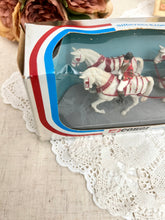 画像をギャラリービューアに読み込む, 超レア! エリザベス女王 1977年シルバージュビリー 馬車の模型B(女王の服が水色)