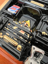 画像をギャラリービューアに読み込む, 超レア!エリザベス女王 ゴールデンジュビリー 750体限定 ディスプレイ用ティーポット