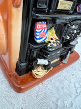 画像をギャラリービューアに読み込む, 超レア!エリザベス女王 ゴールデンジュビリー 750体限定 ディスプレイ用ティーポット