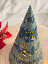 画像をギャラリービューアに読み込む, 【M&S】ヴィンテージ クリスマス限定 ツリー型 缶