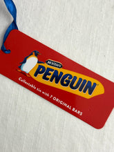 画像をギャラリービューアに読み込む, 【新品/チョコ菓子入り】クリスマス限定 マクビティーズ PENGUIN 缶