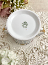 画像をギャラリービューアに読み込む, 【エインズレイ】エリザベス女王 シルバージュビリー 両手マグカップ