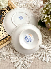 画像をギャラリービューアに読み込む, 【ウィンザー】エリザベス女王 コロネーション記念 3点セットB(カップ1個、ソーサー1枚、小皿1枚)