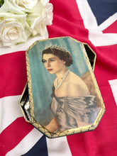 画像をギャラリービューアに読み込む, エリザベス女王 コロネーション ヴィンテージ缶