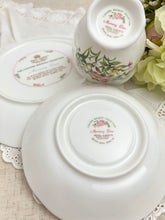 画像をギャラリービューアに読み込む, 【ロイヤルアルバート】 超レア!すずらん モーニングデュー 3点セット(カップ1個、ソーサー1枚、21.5cm皿1枚)
