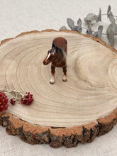 画像をギャラリービューアに読み込む, 【2026午年】馬 陶器 置物