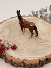 画像をギャラリービューアに読み込む, 【2026午年】馬 陶器 置物