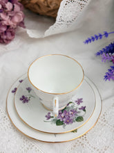 画像をギャラリービューアに読み込む, レア【ダッチェス】すみれ 3点セット(カップ1個、ソーサー1枚、小皿1枚)