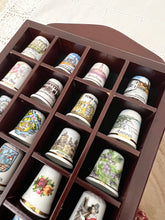 画像をギャラリービューアに読み込む, シンブル(指ぬき) 24個セットB キャビネット付き