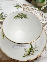 画像をギャラリービューアに読み込む, 【メルバ 】3点セット(カップ1個、ソーサー1枚、小皿1枚)