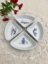 画像をギャラリービューアに読み込む, 【リントンズ】ウィロー柄 三角形のディッシュ4個セット