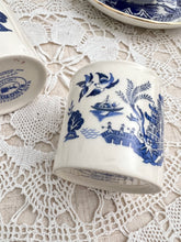 画像をギャラリービューアに読み込む, 【リントンズ】スポード ウィロー柄 エッグカップ 2個セット