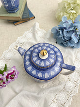 画像をギャラリービューアに読み込む, 【リントンズ】ウェイド ポット (大聖堂や城)