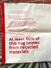 画像をギャラリービューアに読み込む, 【テスコxキャスキッドソン】新品 いちご柄 クーラーバッグ 大/小