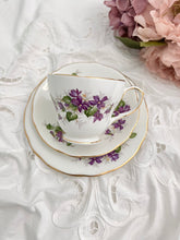 画像をギャラリービューアに読み込む, 【ダッチェス】すみれ 3点セット(カップ1個、ソーサー1枚、小皿1枚) / シュガーボウル / 23cmプレート