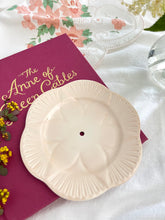 画像をギャラリービューアに読み込む, 超レア!【シェリー】2段アフタヌーンティースタンド / 3点セット(カップ1個、ソーサー1枚、小皿1枚) /  21cmプレート