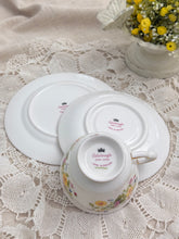 画像をギャラリービューアに読み込む, 【コルクラフ】小花柄 3点セット(カップ1個、ソーサー1枚、小皿1枚) / ミルクジャグ