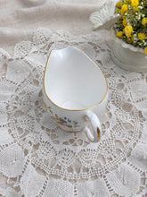 画像をギャラリービューアに読み込む, 【コルクラフ】小花柄 3点セット(カップ1個、ソーサー1枚、小皿1枚) / ミルクジャグ