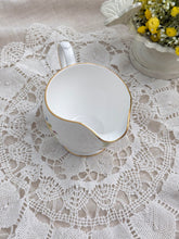 画像をギャラリービューアに読み込む, 【コルクラフ】小花柄 3点セット(カップ1個、ソーサー1枚、小皿1枚) / ミルクジャグ