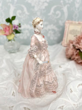 画像をギャラリービューアに読み込む, 【コールポート】 限定フィギュリン ポンパドール夫人 Madame de Pompadour 証明書+パラソル付