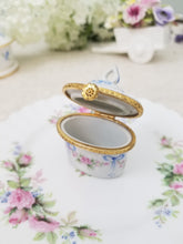 画像をギャラリービューアに読み込む, 【リモージュ】ブルーのリボンの小物入れ