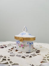 画像をギャラリービューアに読み込む, 【リモージュ】ブルーのリボンの小物入れ