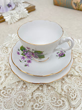 画像をギャラリービューアに読み込む, すみれ 3点セット(カップ1個、ソーサー1枚、小皿1枚)