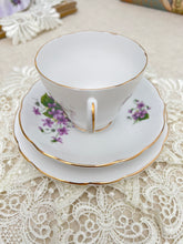 画像をギャラリービューアに読み込む, すみれ 3点セット(カップ1個、ソーサー1枚、小皿1枚)