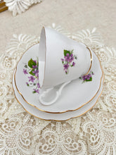 画像をギャラリービューアに読み込む, すみれ 3点セット(カップ1個、ソーサー1枚、小皿1枚)
