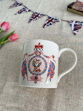 画像をギャラリービューアに読み込む, プラチナジュビリー キャスキッドソン マグカップ / プレート / ティータオル